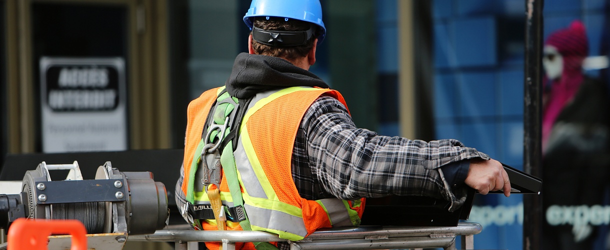 Приглашаем принять участие в опросе на тему поиска работы